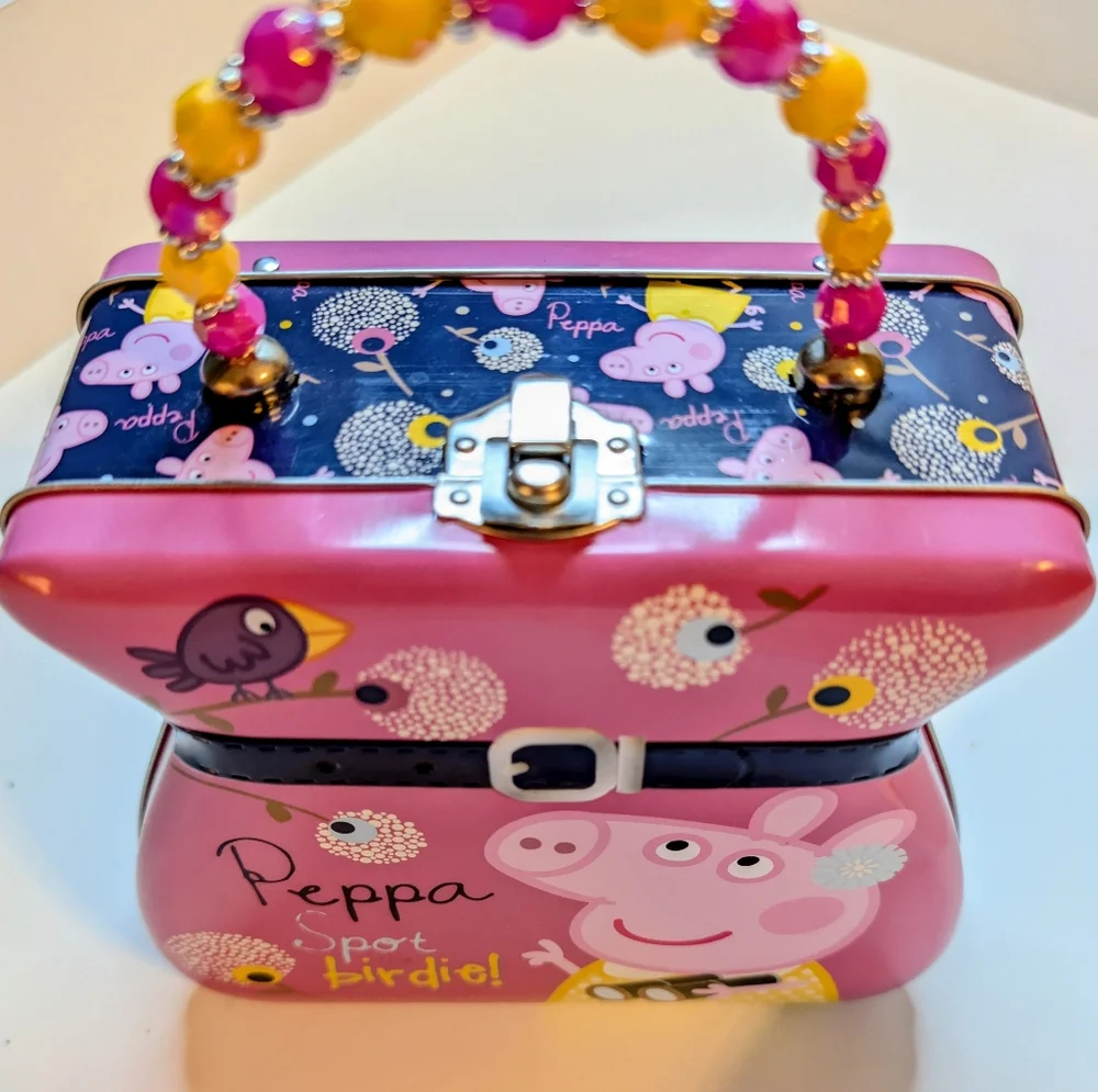 ✨ Peppa Pig “Spot the Birdie!” Metal Tin Purse – NWOT ✨